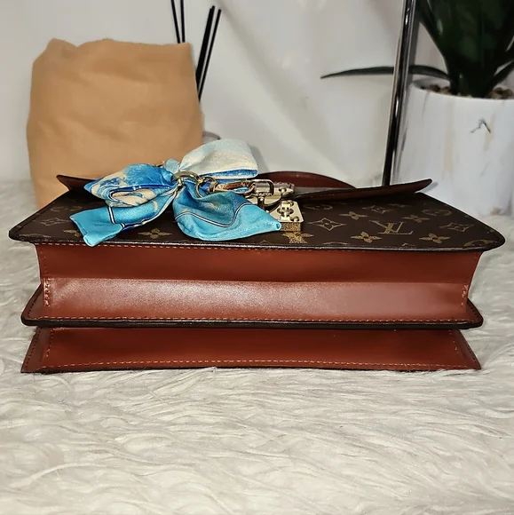 Authentic Louis Vuitton Handbag Monogram Canvas - Picture 9 of 14